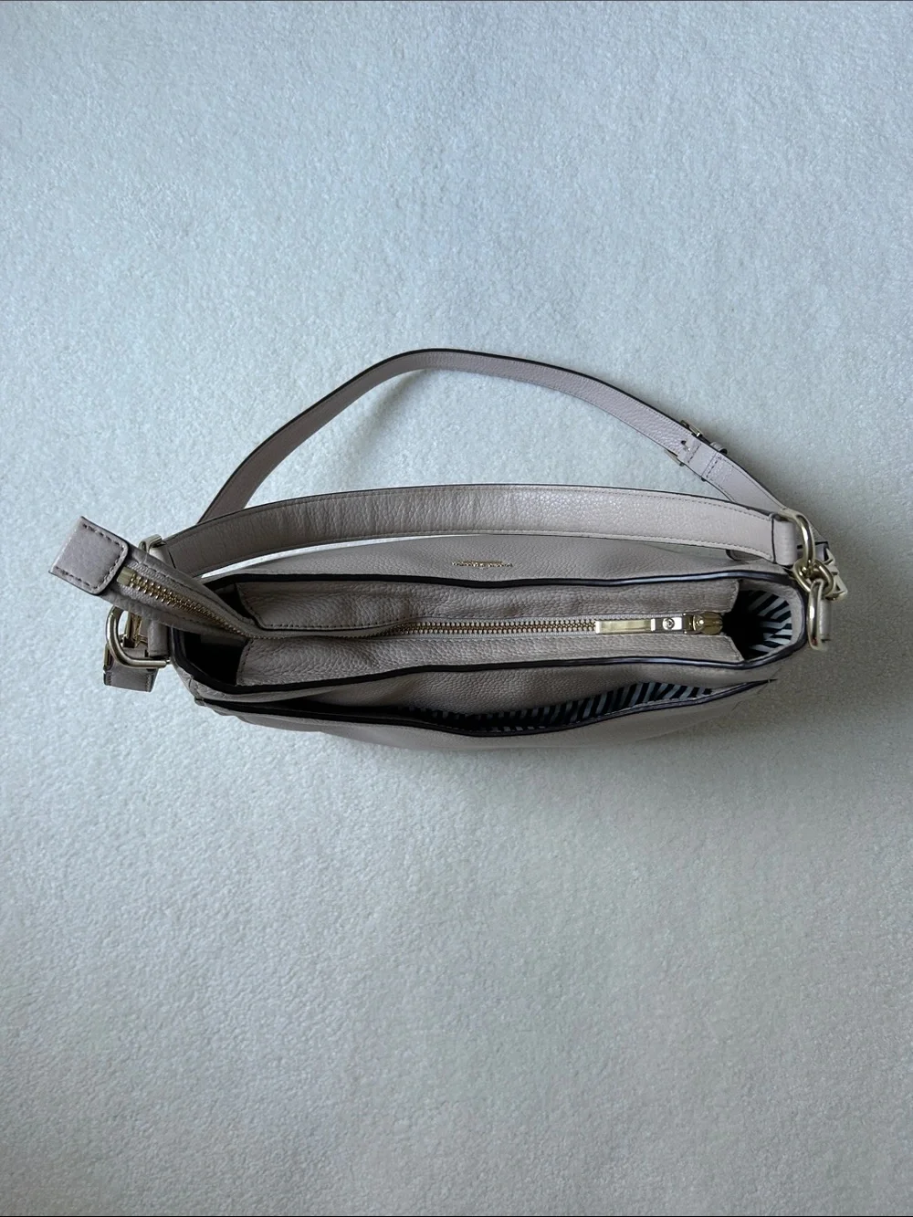 kate spade Pebbled Leather Hobo in Soft Taupe